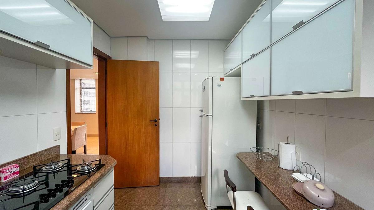 Apartamento, Funcionários, 3 Quartos, 2 Vagas, 1 Suíte