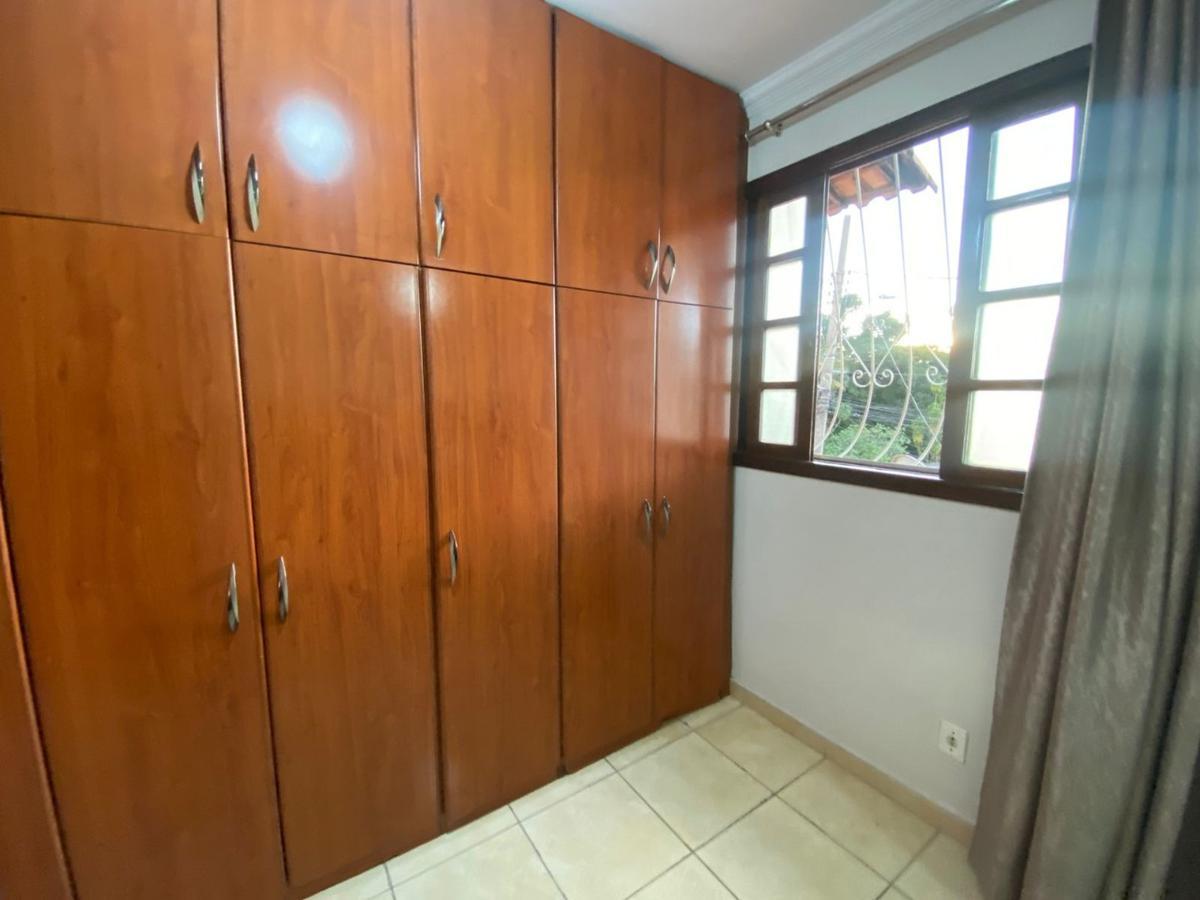 Casa, Santa Branca, 2 Quartos, 2 Vagas, 2 Suítes