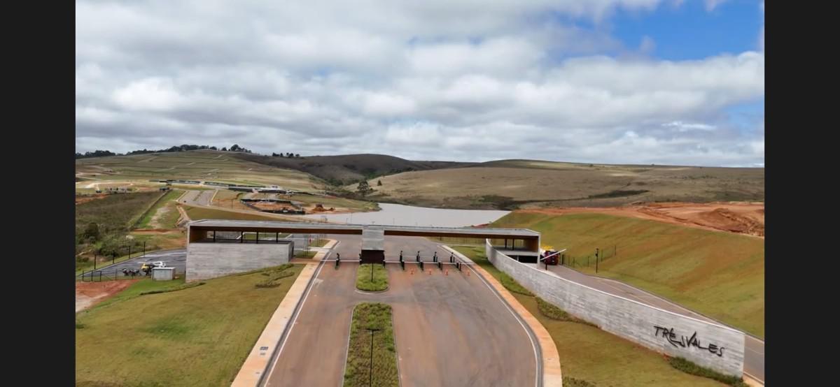 Lote, Nova Lima, 0 Quarto, 0 Vaga