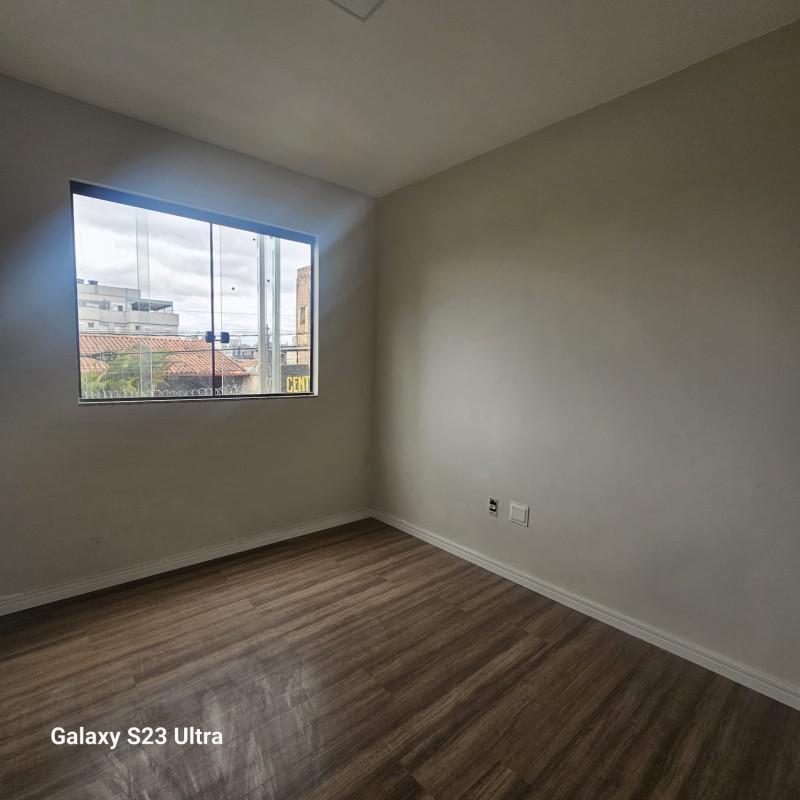 Casa, Jardim América, 2 Quartos, 1 Vaga