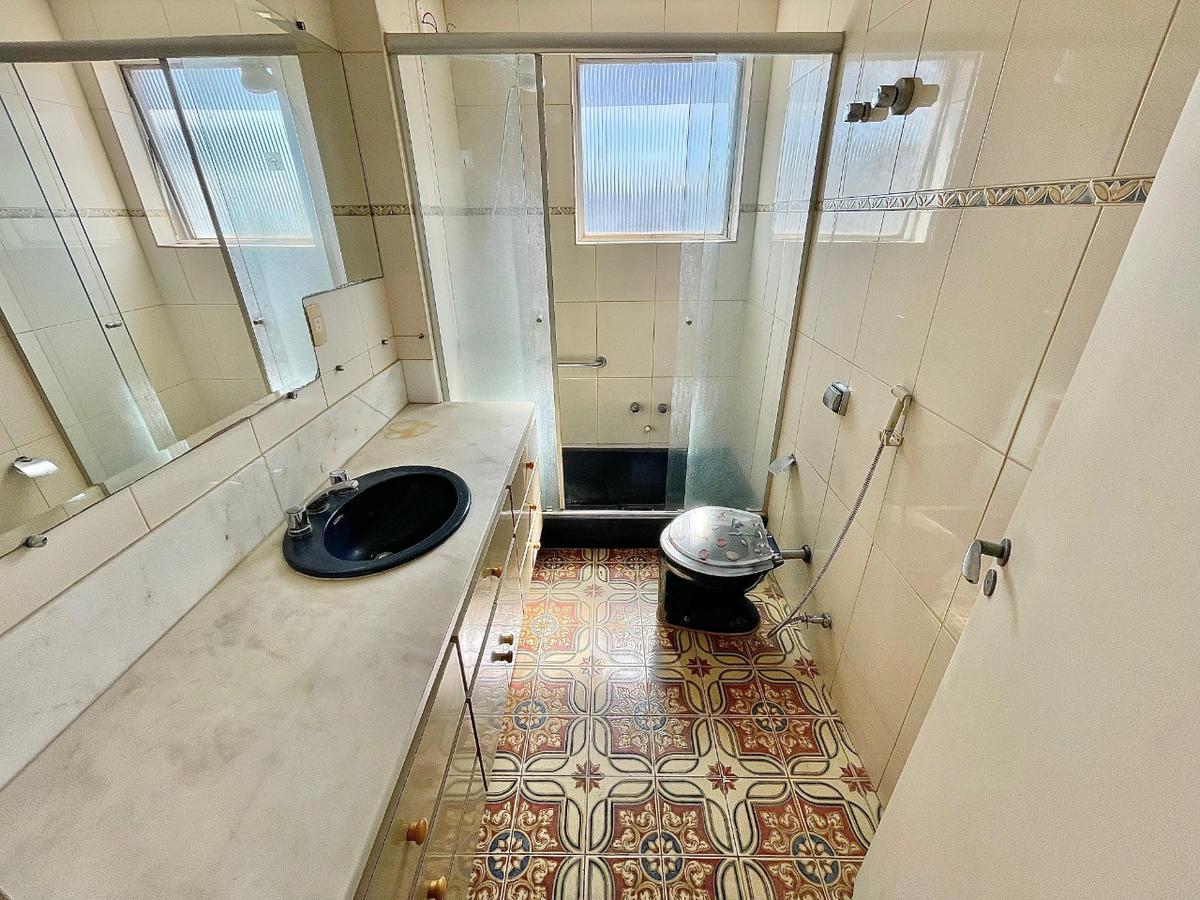 Apartamento, São José, 4 Quartos, 2 Vagas, 1 Suíte