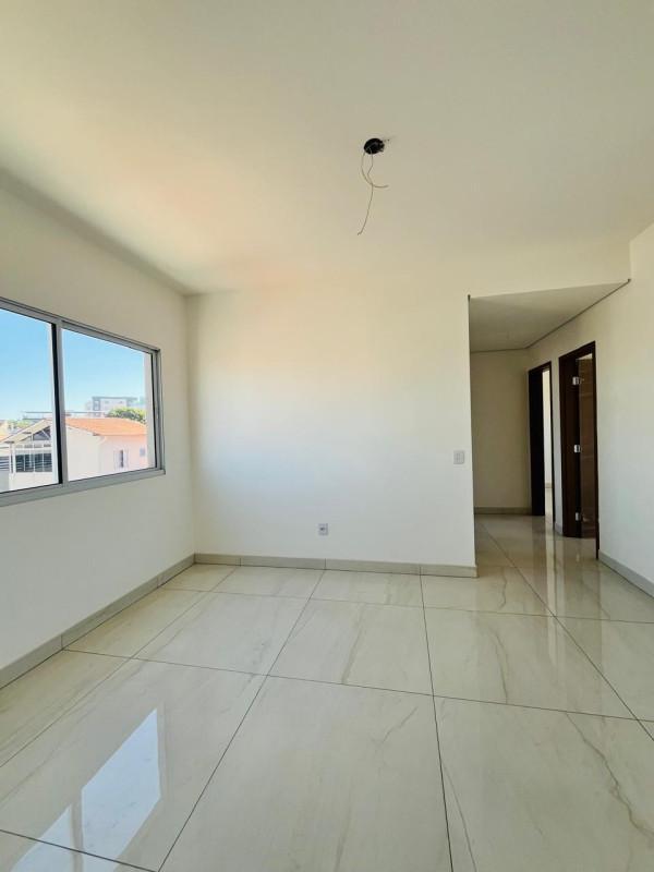 Cobertura, Jardim Industrial, 3 Quartos, 2 Vagas, 1 Suíte