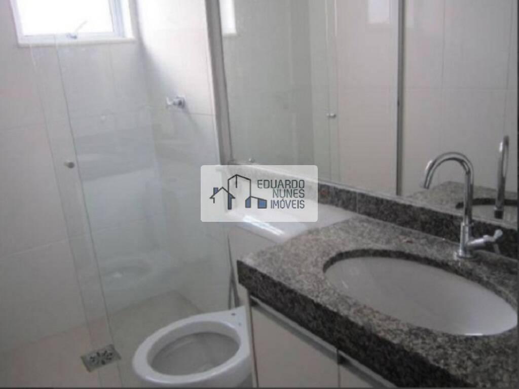 Apartamento, Funcionários, 2 Quartos, 2 Vagas, 1 Suíte