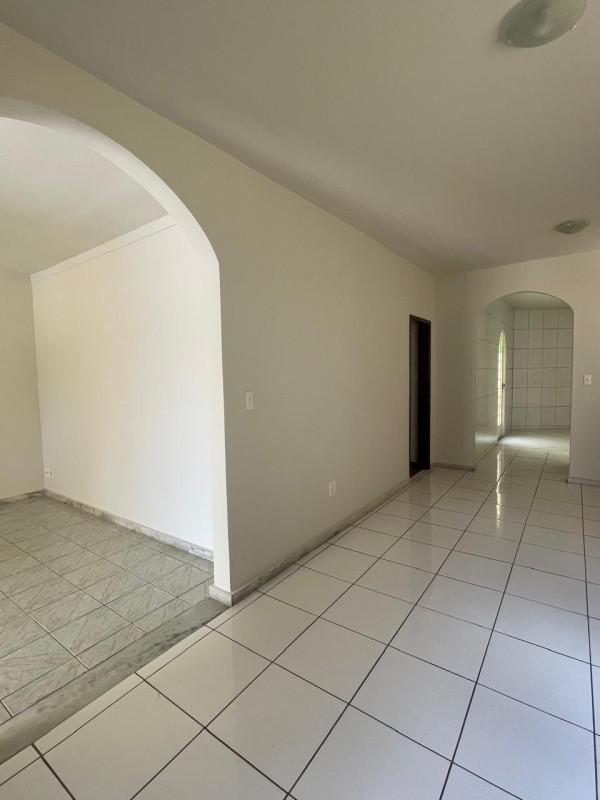 Casa, João Pinheiro, 2 Quartos, 3 Vagas, 1 Suíte