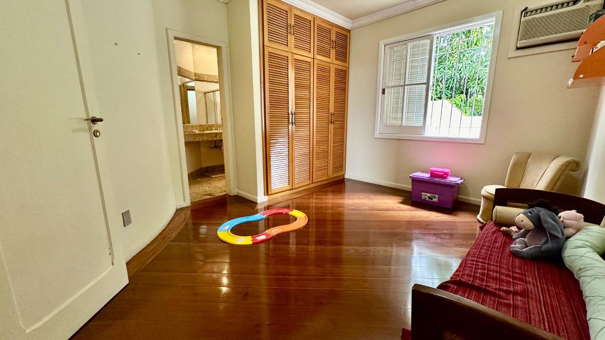 Casa, Bandeirantes (pampulha), 5 Quartos, 10 Vagas, 3 Suítes