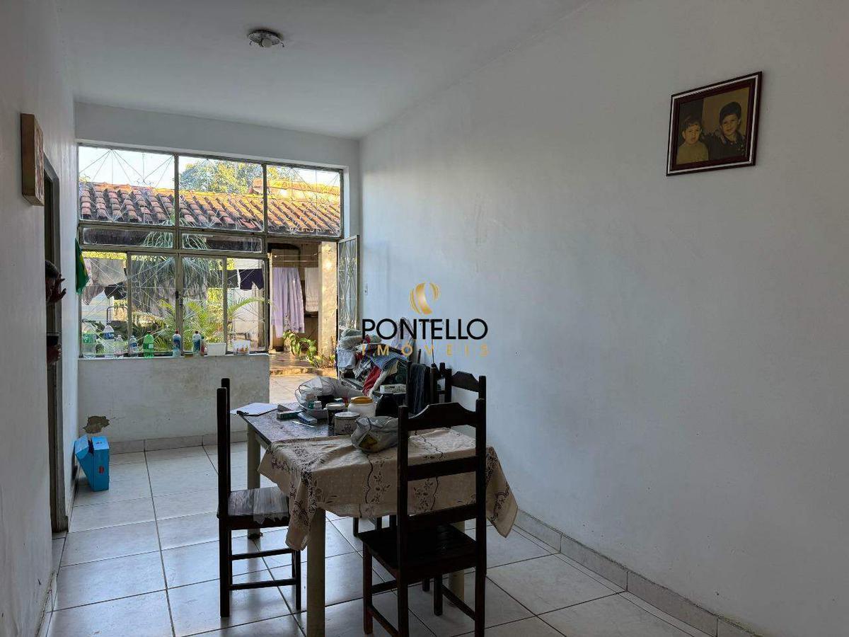Casa, Boa Vista, 5 Quartos, 2 Vagas, 1 Suíte