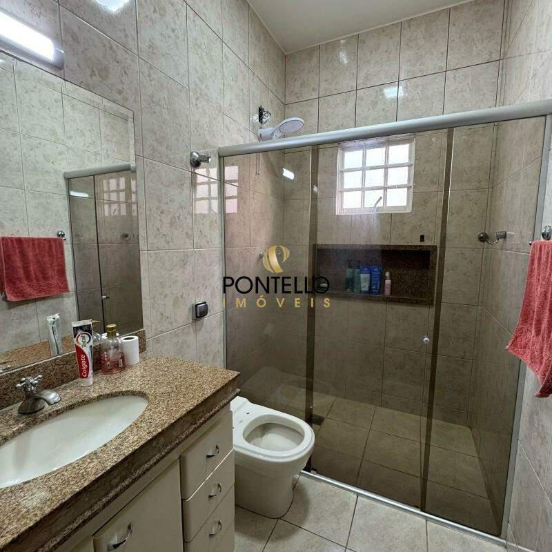 Casa, Santa Maria, 3 Quartos, 3 Vagas, 1 Suíte