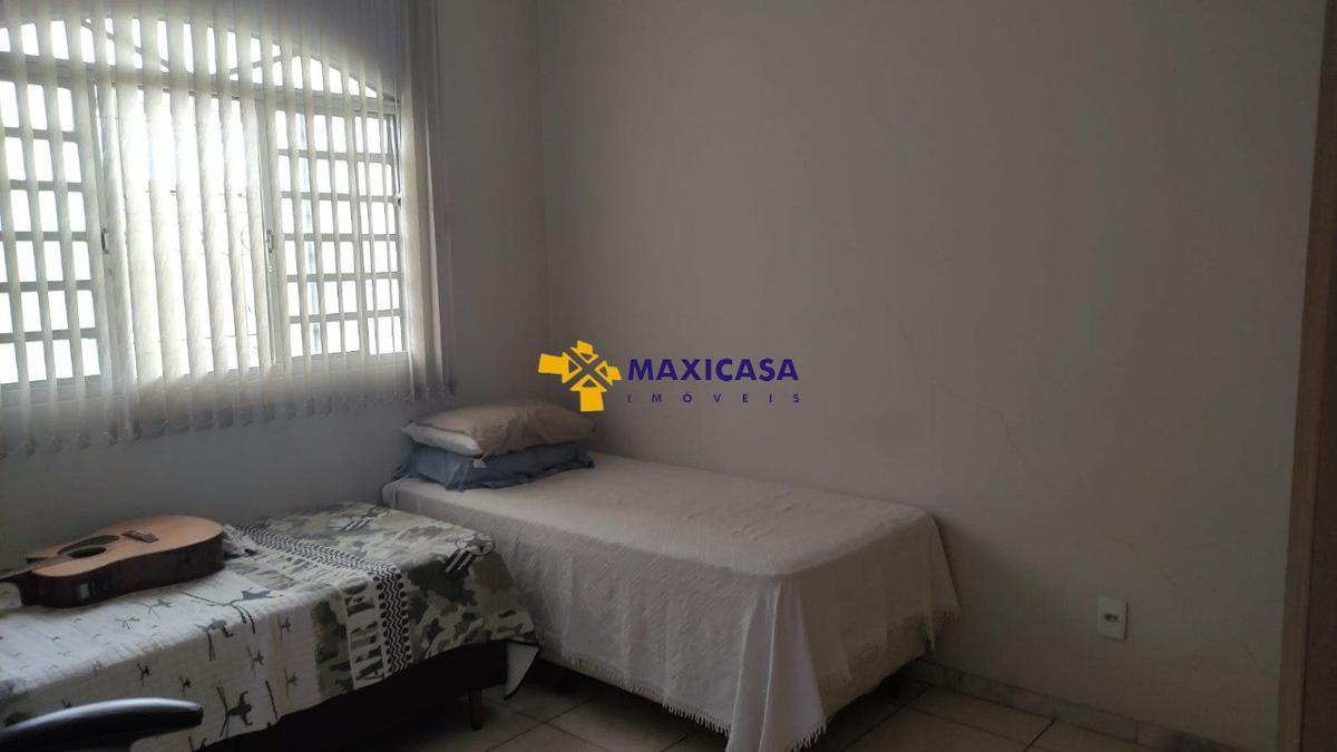 Casa, Serrano, 3 Quartos, 2 Vagas, 1 Suíte