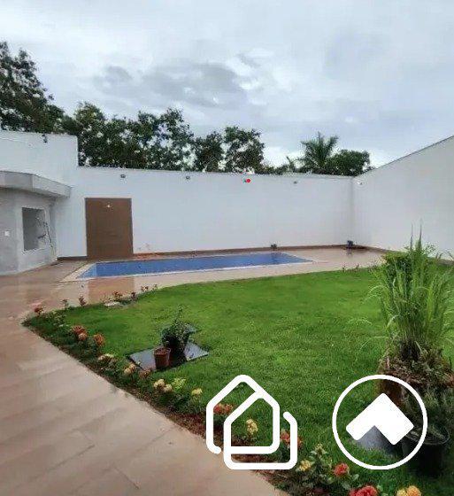 Casa, Estoril, 3 Quartos, 4 Vagas, 1 Suíte