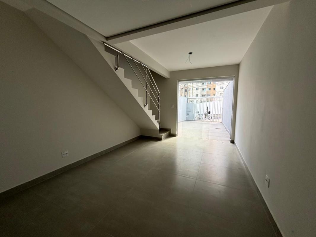 Casa, Planalto, 3 Quartos, 1 Vaga, 2 Suítes