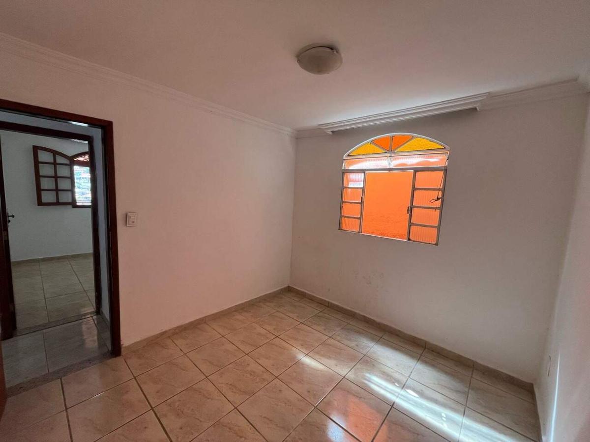 Casa, Buritis, 3 Quartos, 2 Vagas, 1 Suíte