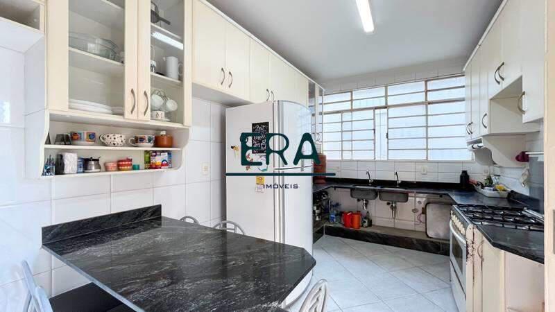 Casa, Serra, 7 Quartos, 6 Vagas, 3 Suítes