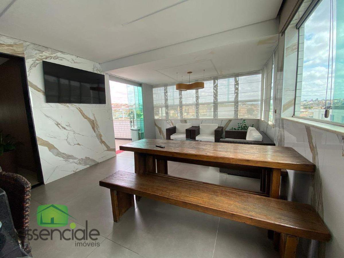 Cobertura, Inconfidentes, 3 Quartos, 2 Vagas, 1 Suíte