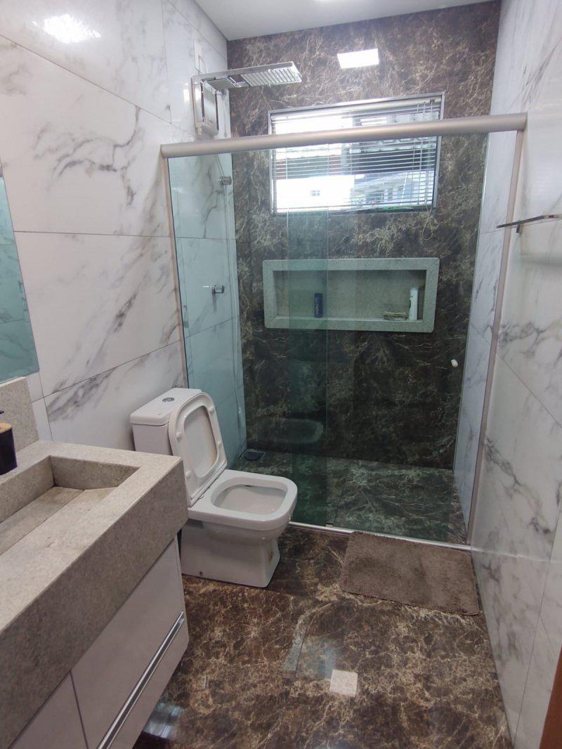 Casa, Duque de Caxias, 3 Quartos, 5 Vagas, 2 Suítes