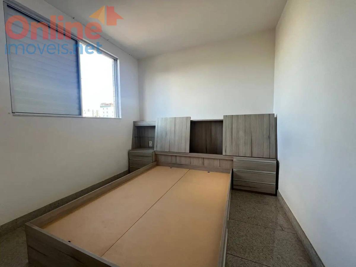 Apartamento, Sagrada Família, 3 Quartos, 0 Vaga, 1 Suíte