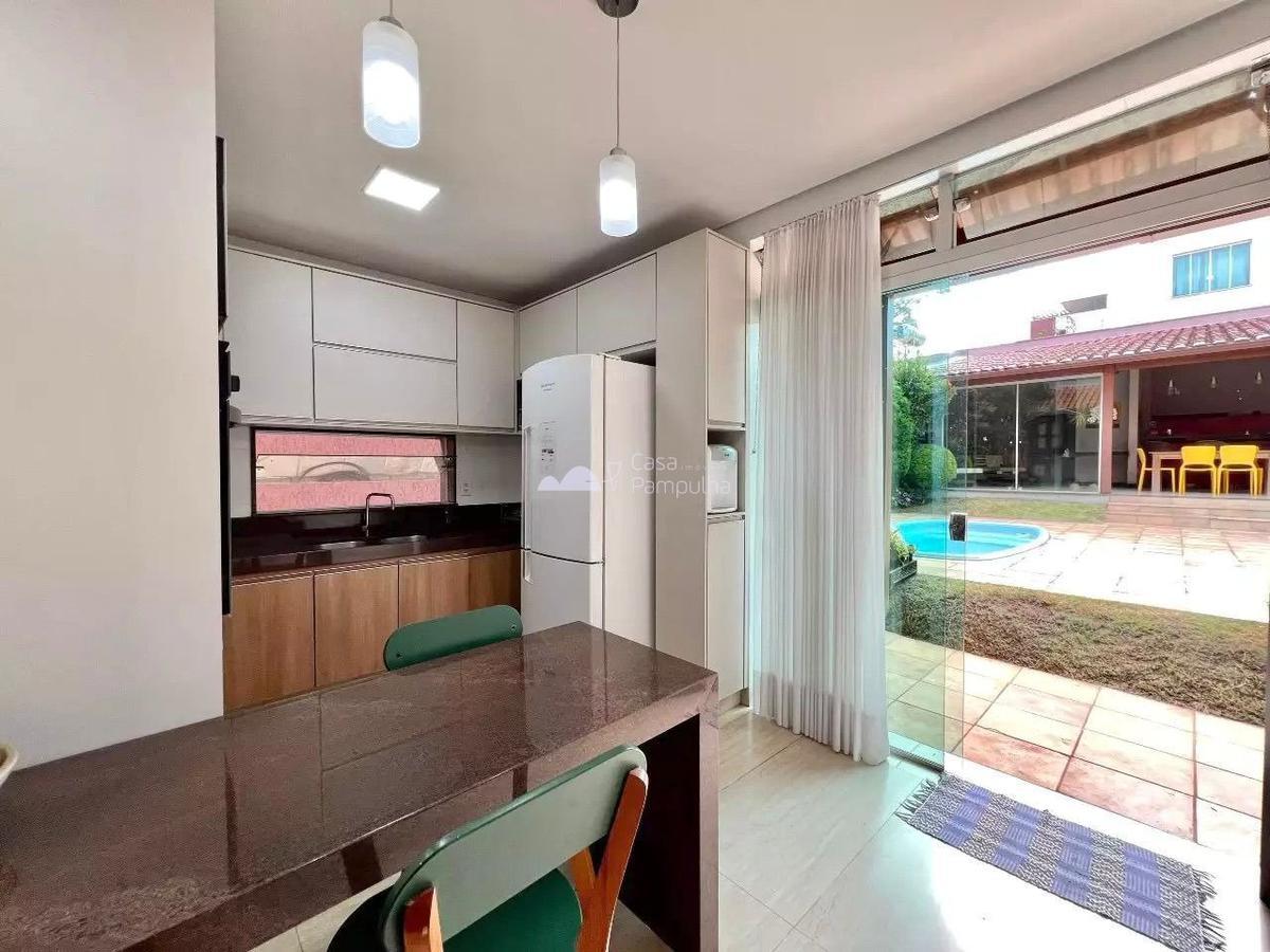 Casa, Itapoã, 5 Quartos, 3 Vagas, 2 Suítes