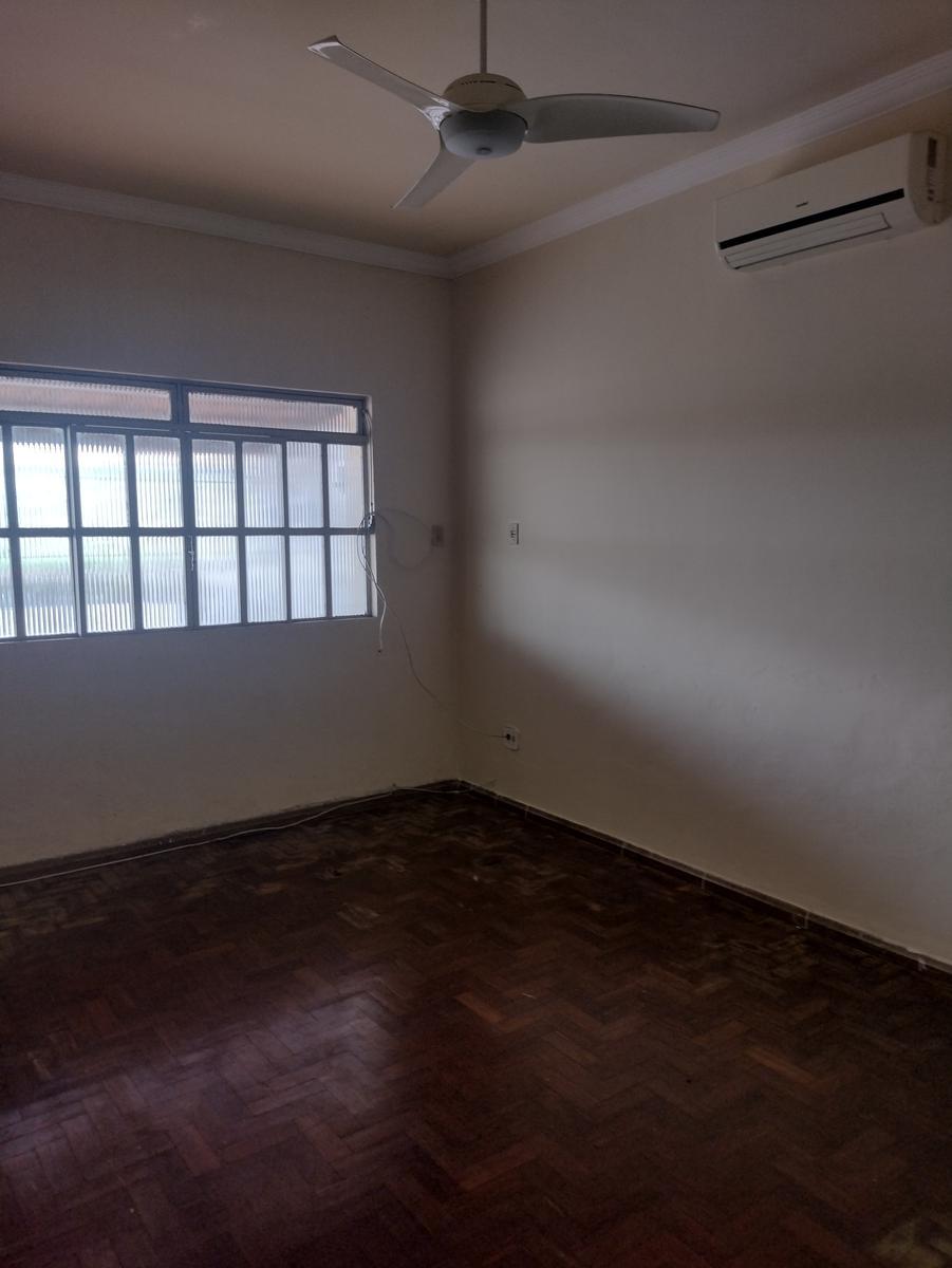 Casa, Santa Mônica, 3 Quartos, 3 Vagas