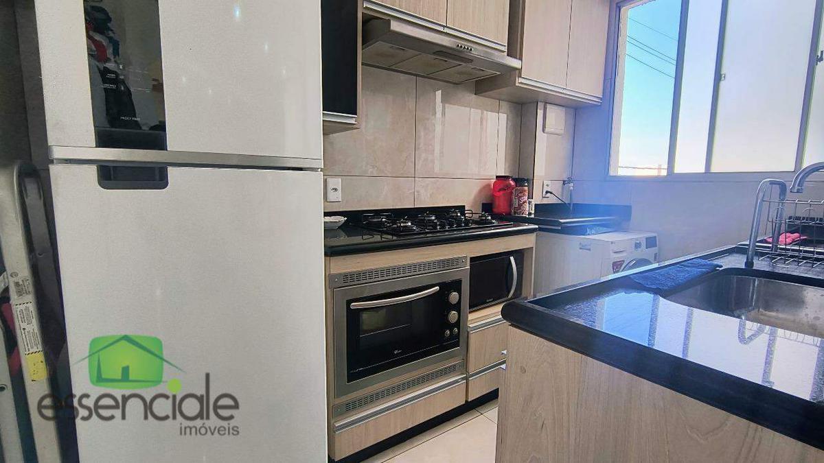 Apartamento, Laranjeiras, 2 Quartos, 1 Vaga