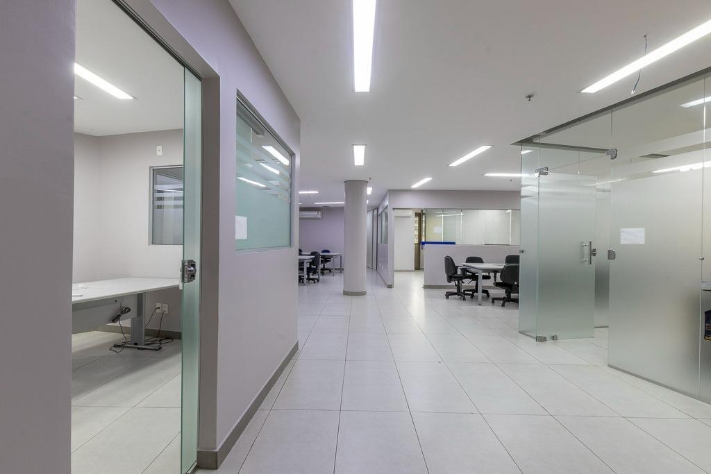 Sala, Vila da Serra, 0 Quarto, 7 Vagas