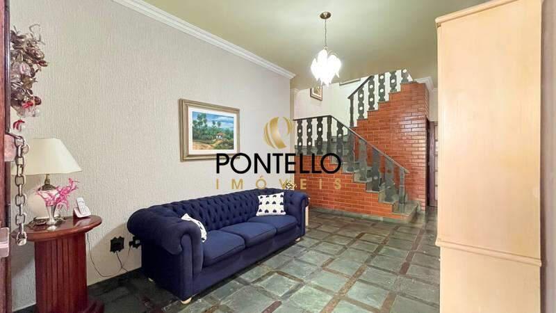 Casa, Luxemburgo, 5 Quartos, 4 Vagas, 2 Suítes