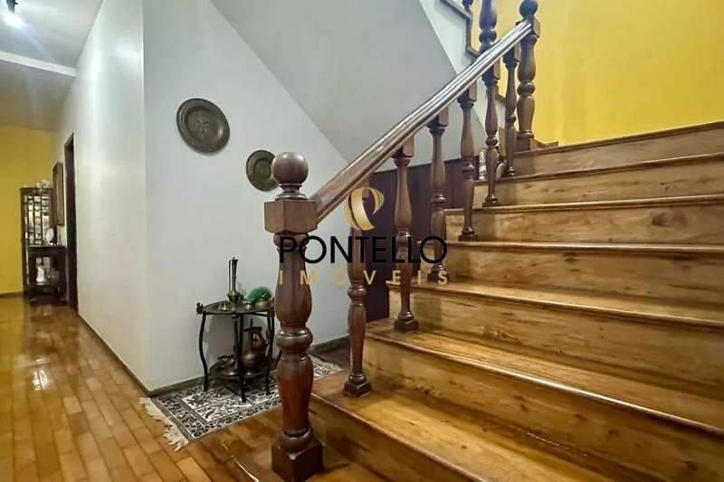 Casa, Serra, 4 Quartos, 4 Vagas, 1 Suíte