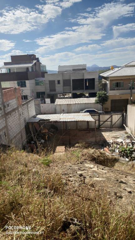 Lote, Novo Horizonte, 0 Quarto, 0 Vaga