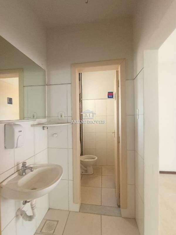 Sala, Centro, 0 Quarto, 0 Vaga