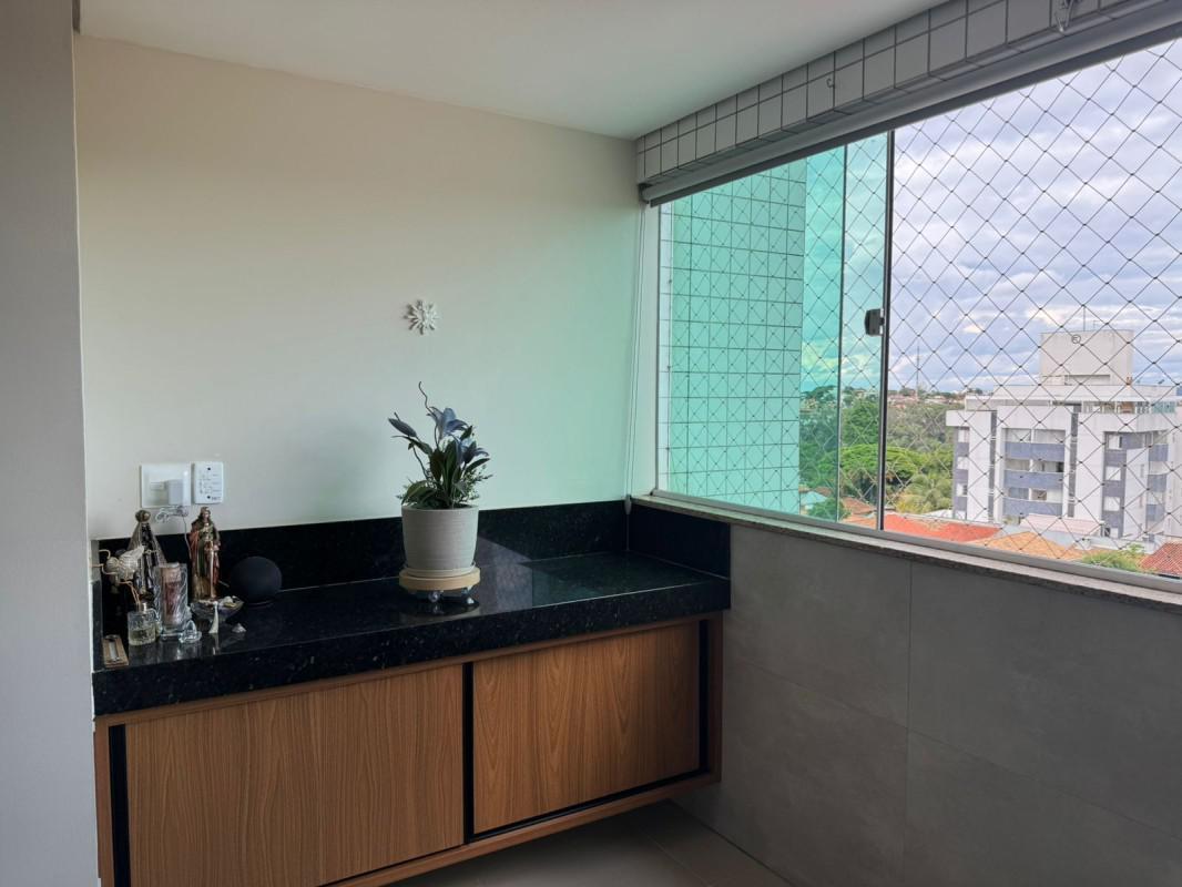 Apartamento, Itapoã, 3 Quartos, 2 Vagas, 2 Suítes