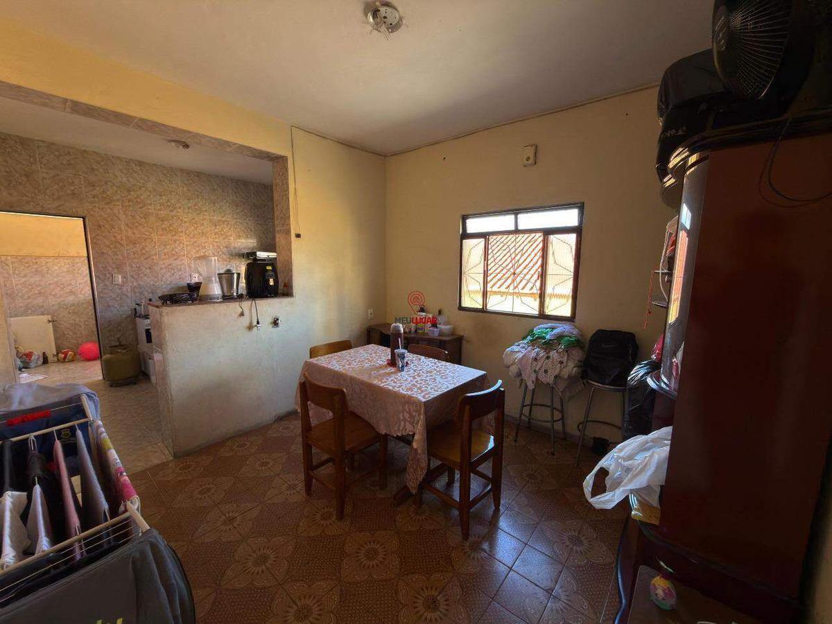 Lote, Santa Helena, 0 Quarto, 4 Vagas