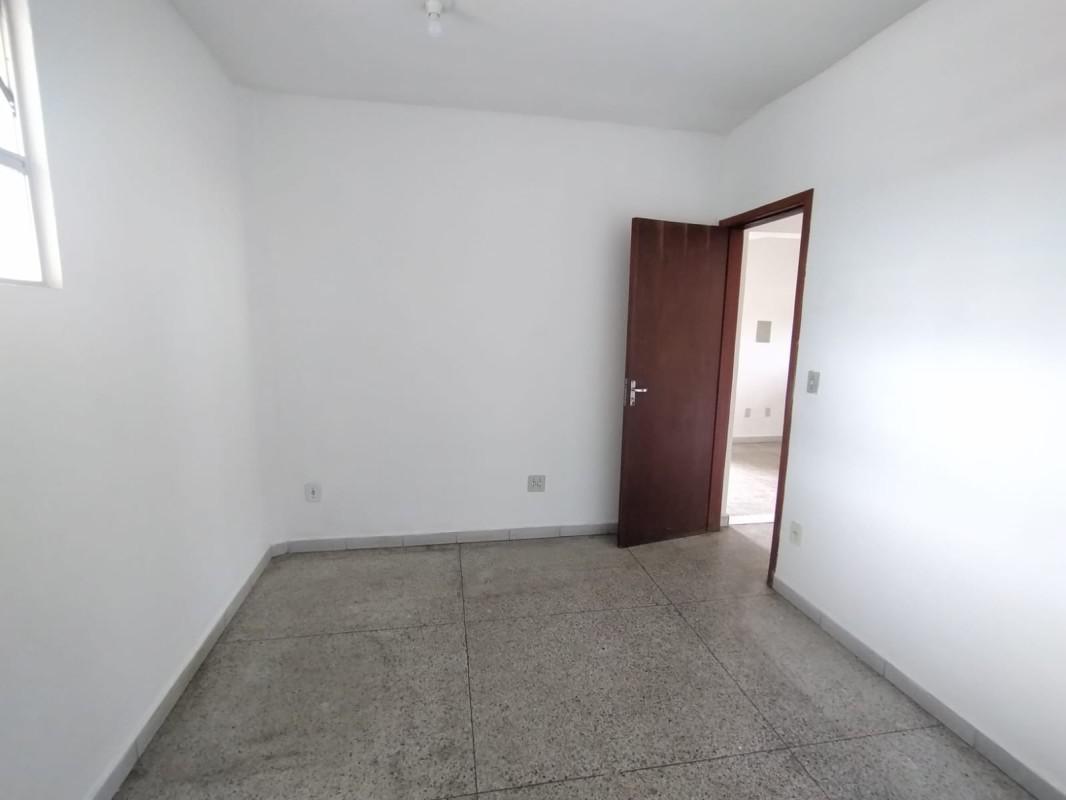 Apartamento, Nova Cachoeirinha, 2 Quartos, 0 Vaga