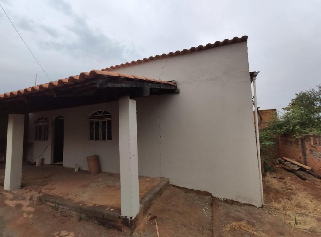 Casa, Jardim Montanhes, 2 Quartos, 2 Vagas