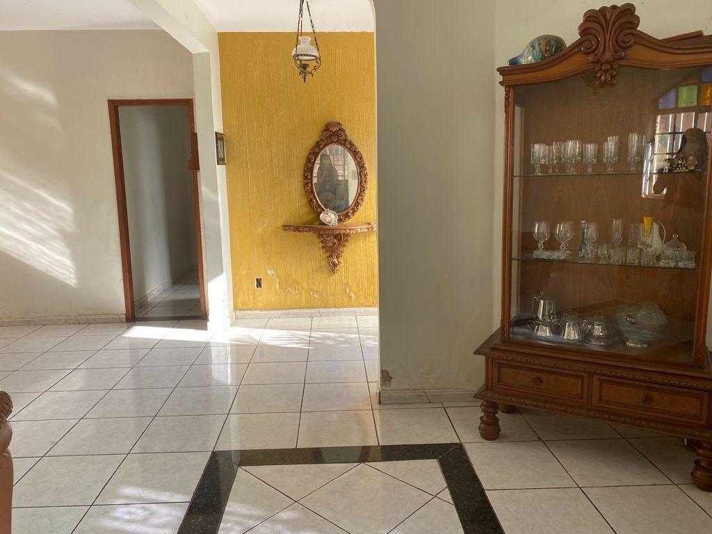 Casa, Sagrada Família, 3 Quartos, 5 Vagas, 1 Suíte