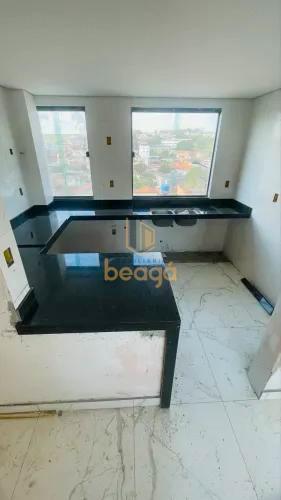 Cobertura, Coqueiros, 3 Quartos, 2 Vagas, 2 Suítes