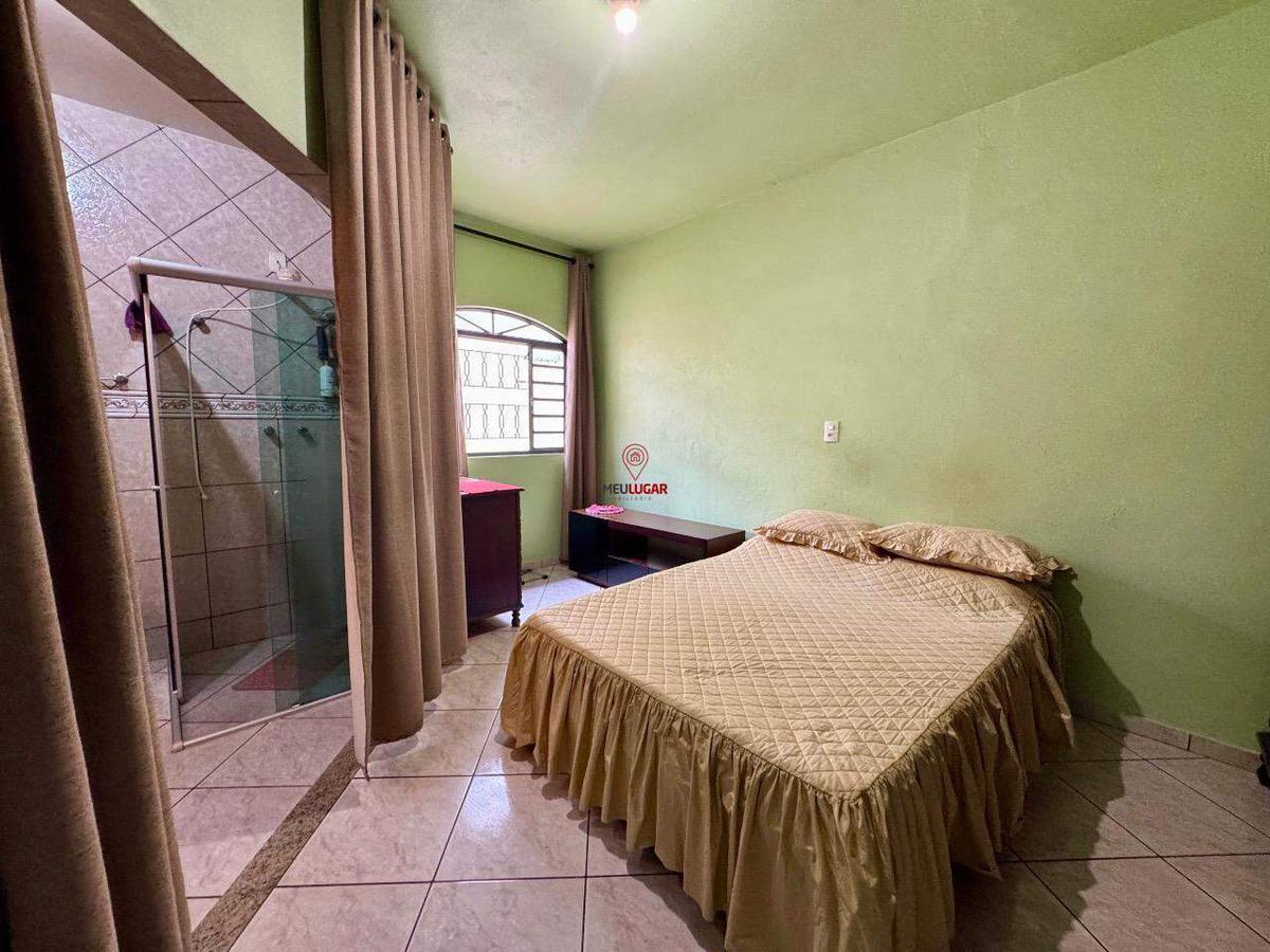 Casa, Diamante, 5 Quartos, 6 Vagas, 1 Suíte