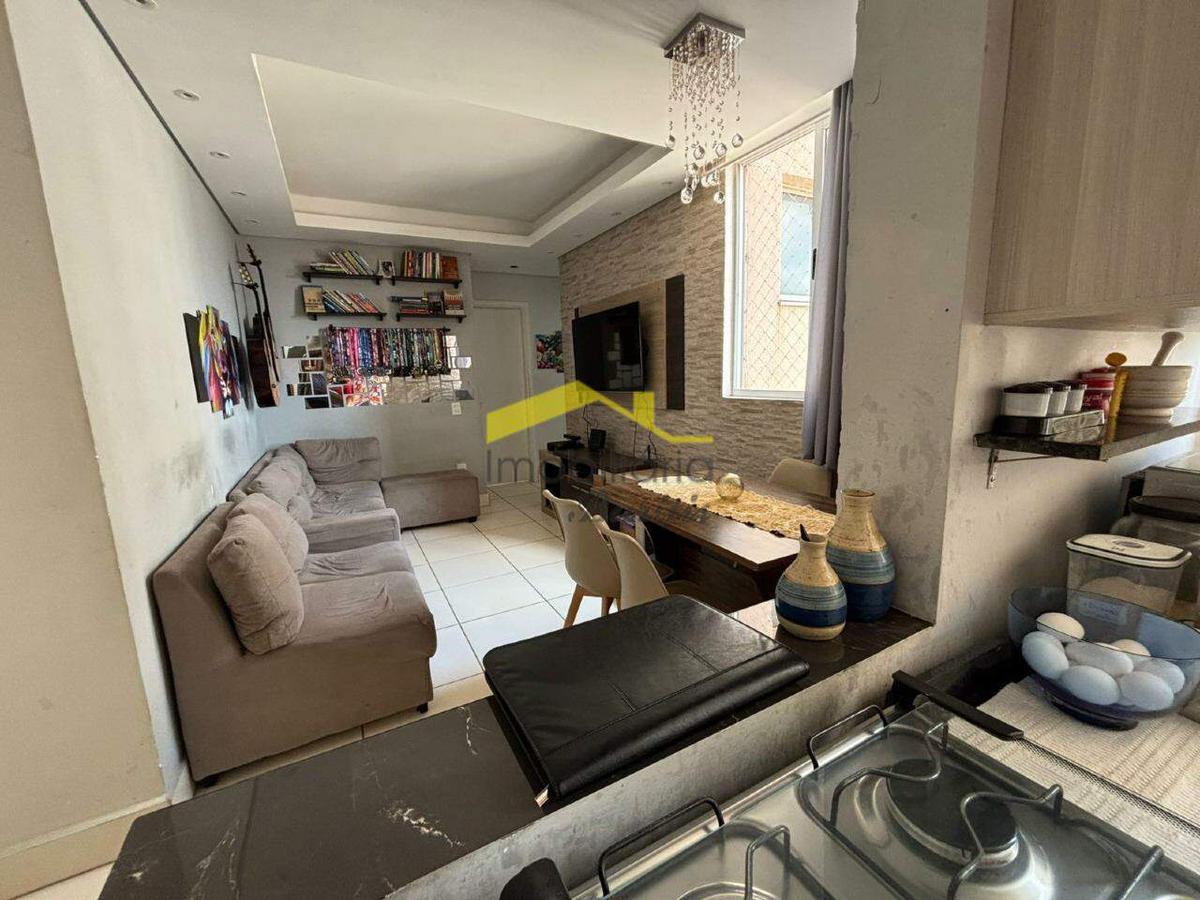 Apartamento, Palmeiras, 2 Quartos, 1 Vaga