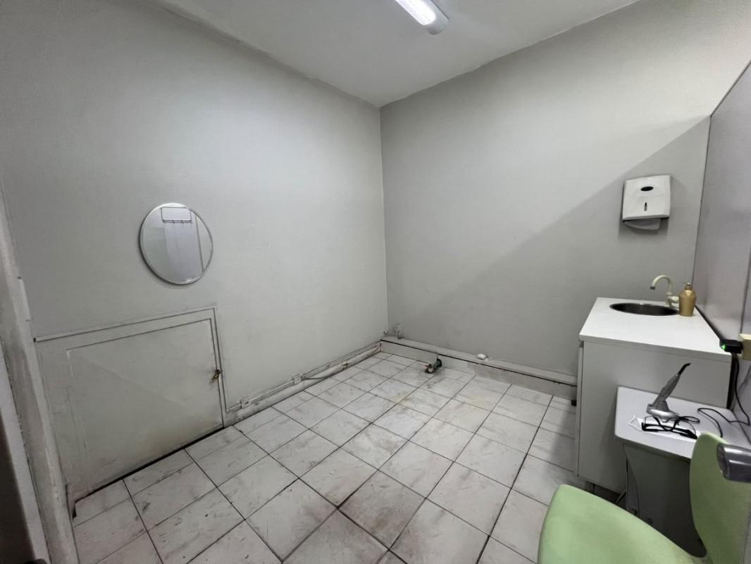 Andar, Centro, 0 Quarto, 0 Vaga