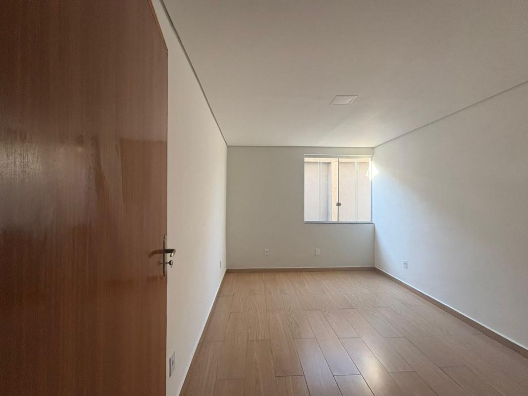 Casa, Jardim Riacho das Pedras, 3 Quartos, 4 Vagas, 1 Suíte