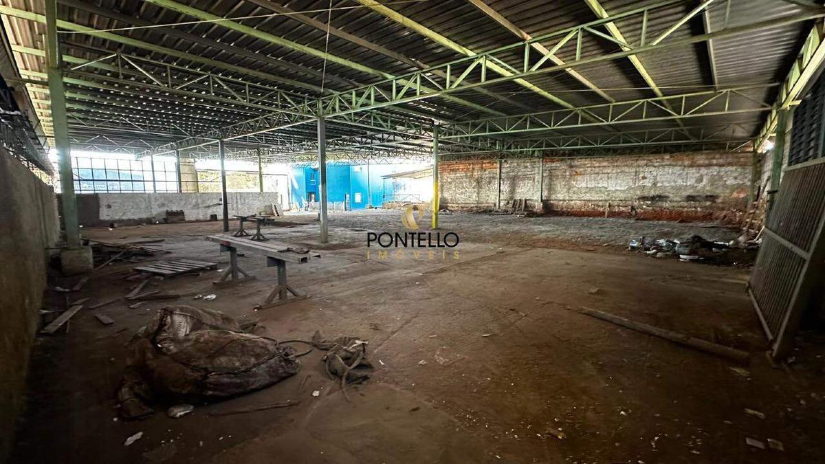 Galpão, Progresso, 0 Quarto, 4 Vagas