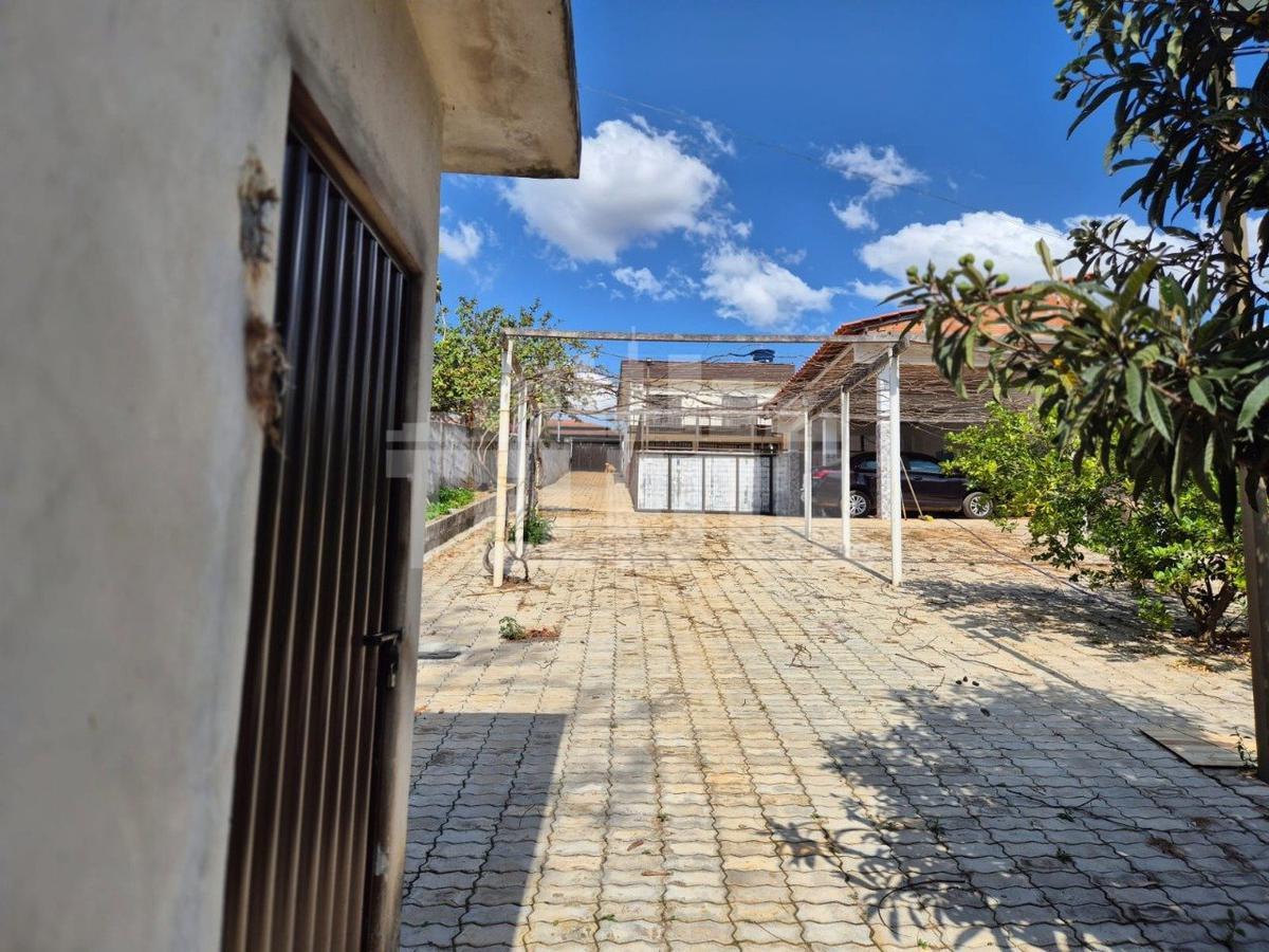 Fazenda, Santana, 3 Quartos, 12 Vagas, 1 Suíte