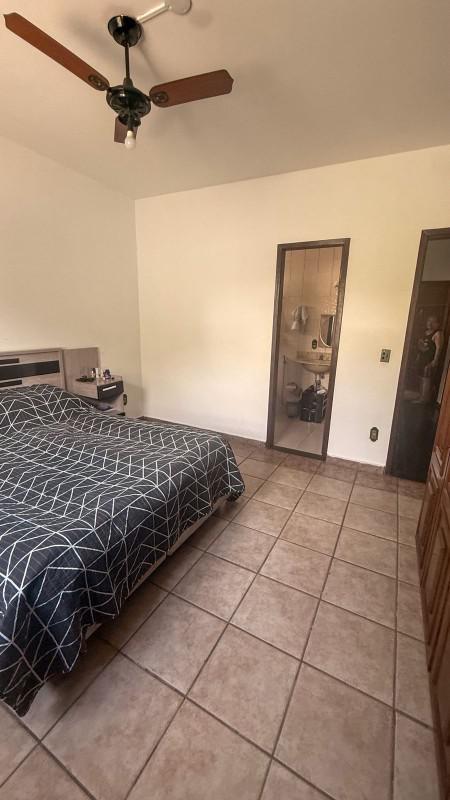 Casa, Ingá Alto, 3 Quartos, 4 Vagas, 1 Suíte