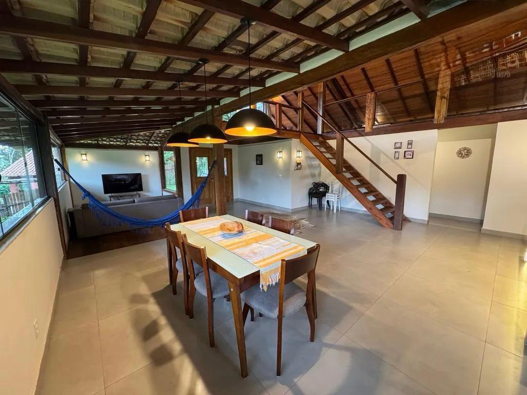 Casa, São Sebastião das Águas Claras, 4 Quartos, 3 Vagas, 1 Suíte