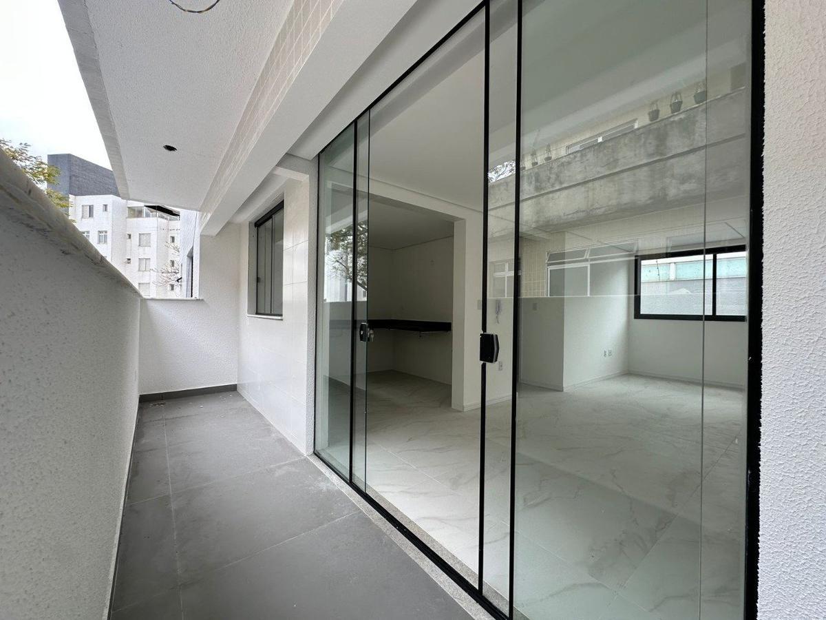 Apartamento, Liberdade, 3 Quartos, 2 Vagas, 1 Suíte