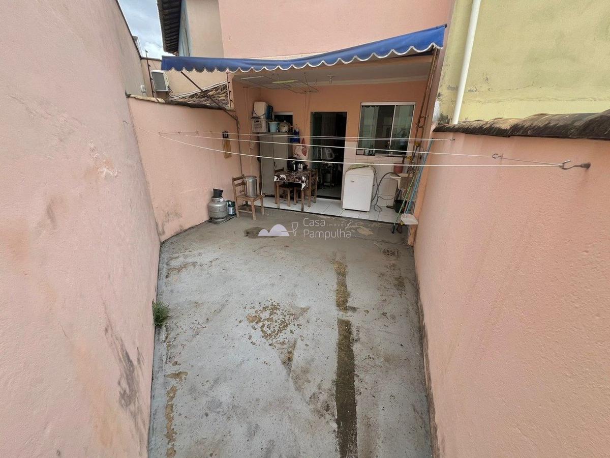 Casa, Santa Mônica, 3 Quartos, 2 Vagas, 1 Suíte