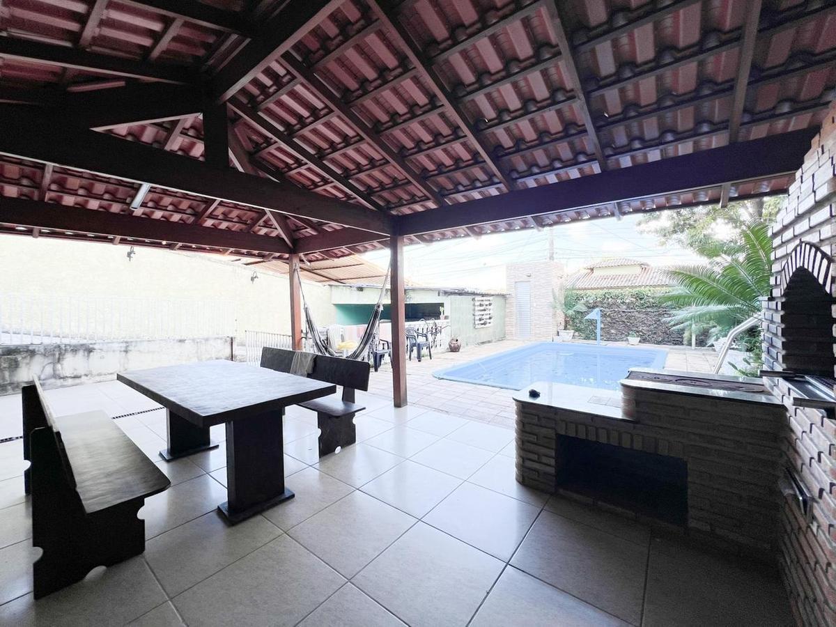 Casa, São Gotardo, 3 Quartos, 6 Vagas, 1 Suíte