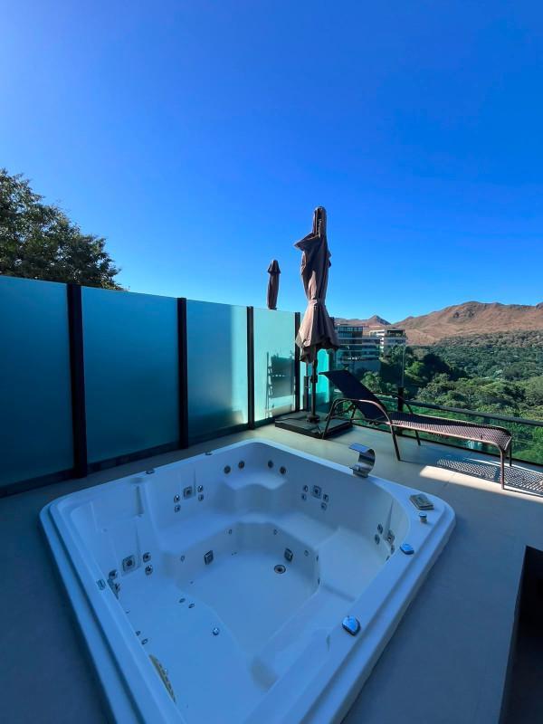 Apartamento, Vale dos Cristais, 3 Quartos, 4 Vagas, 3 Suítes