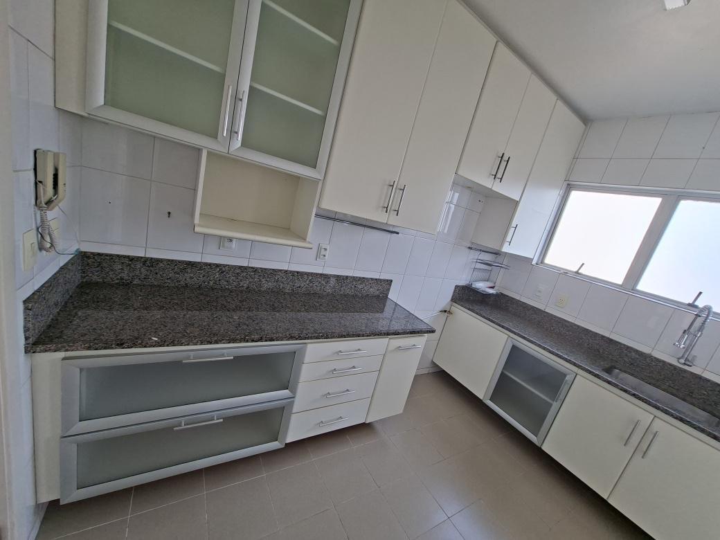 Apartamento, Lourdes, 4 Quartos, 3 Vagas, 1 Suíte