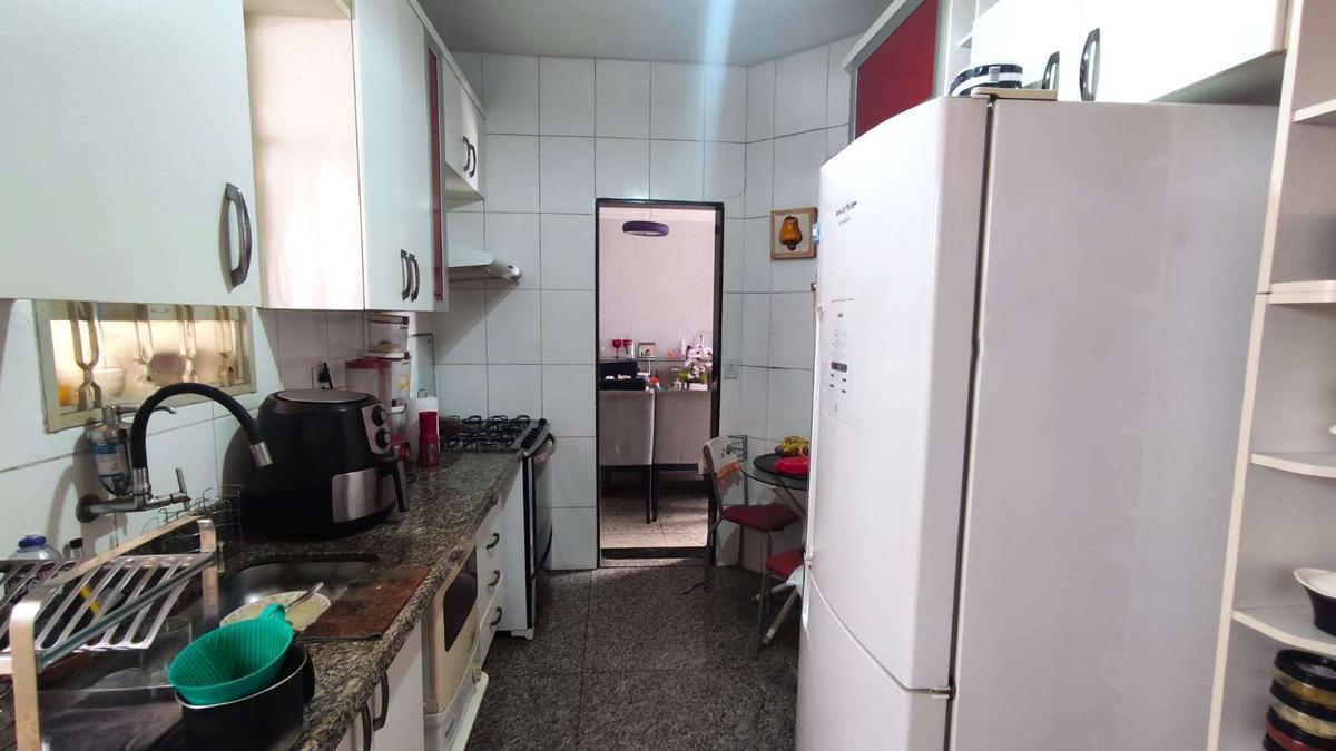 Casa, Serrano, 3 Quartos, 2 Vagas, 1 Suíte