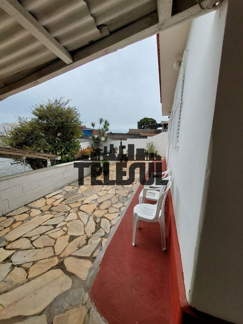 Casa, Vila Floresta, 2 Quartos, 0 Vaga