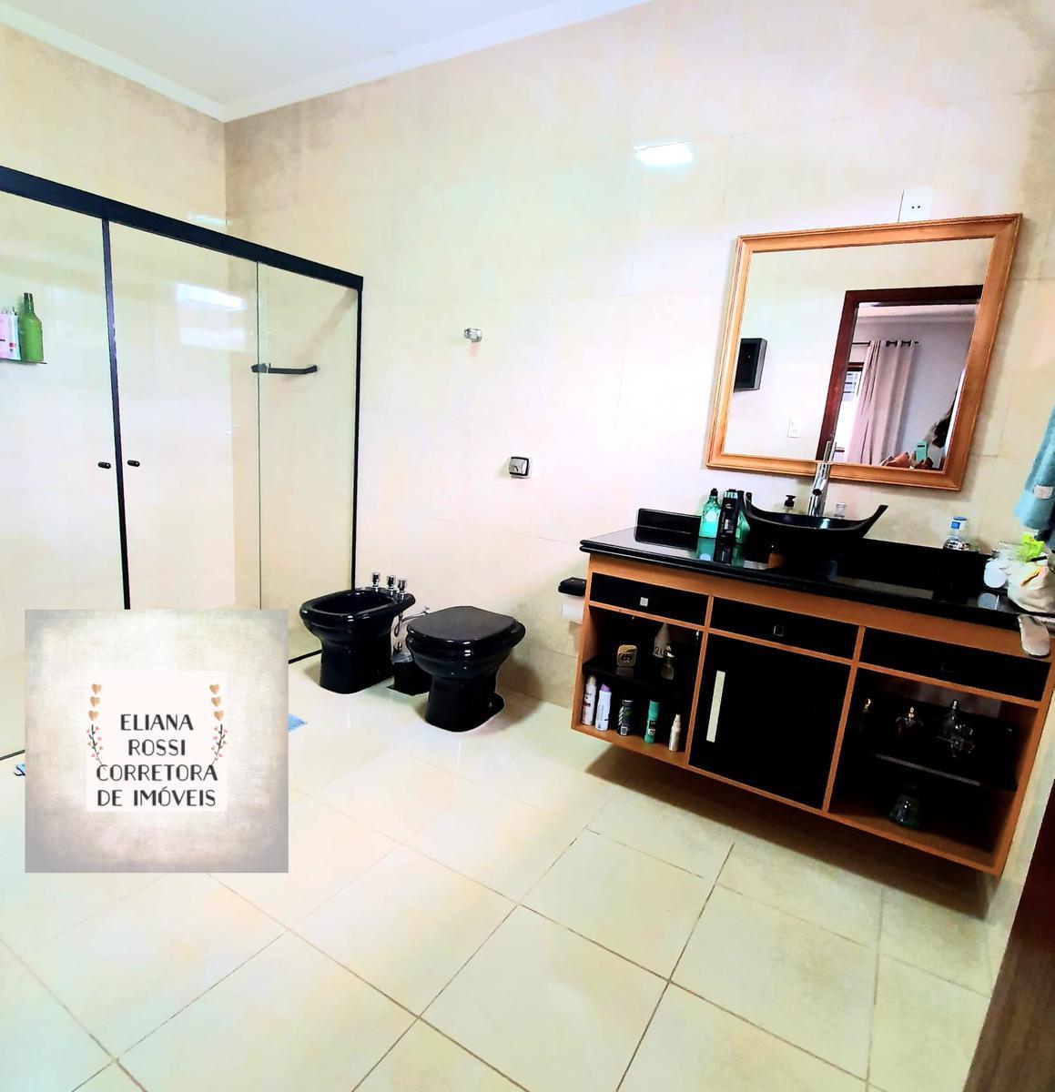 Casa, Parque São José, 3 Quartos, 6 Vagas, 1 Suíte