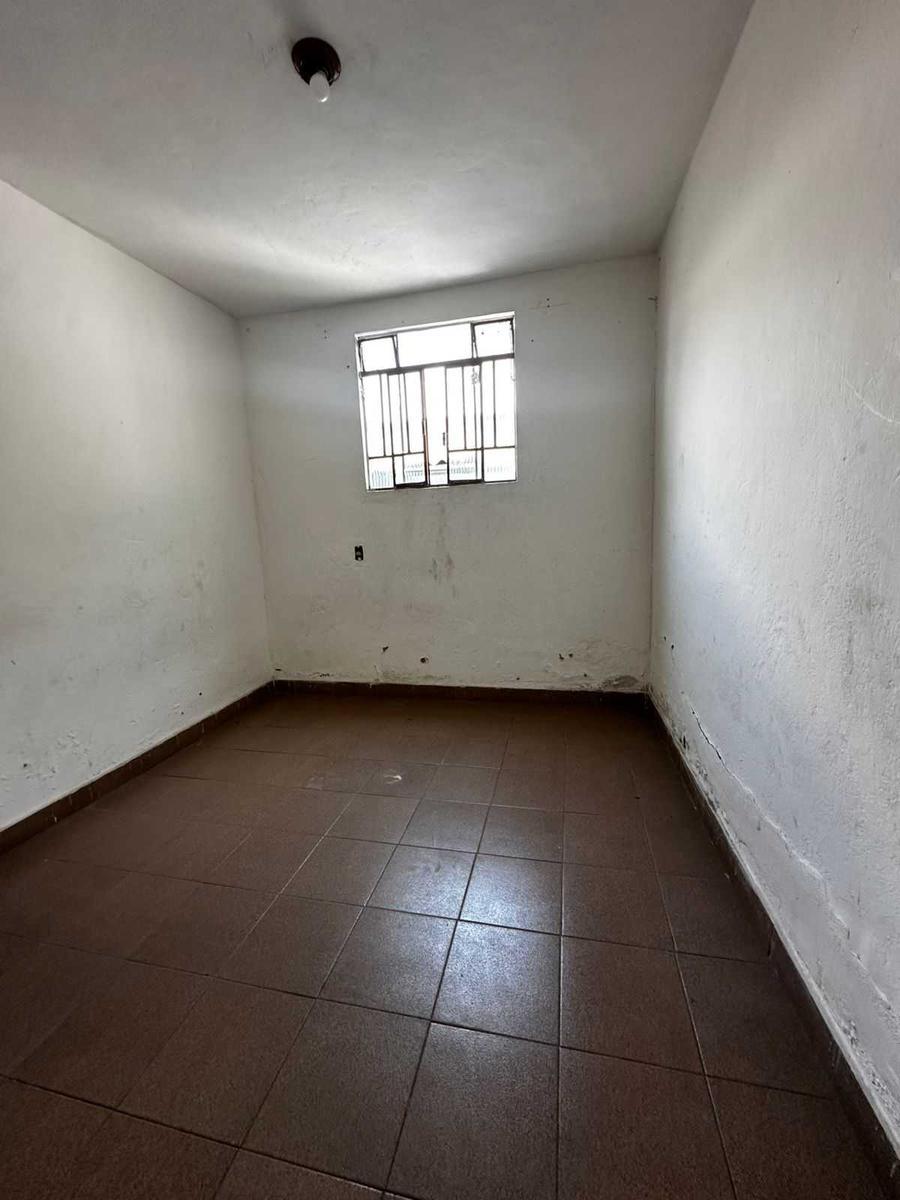 Quitinete, Coqueiros, 1 Quarto, 0 Vaga